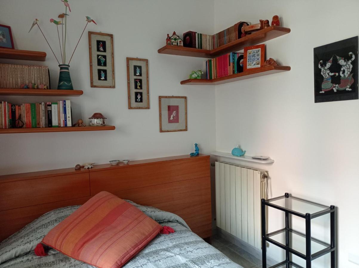 CASA VACANZE A casa di Maria Naples Luaran gambar